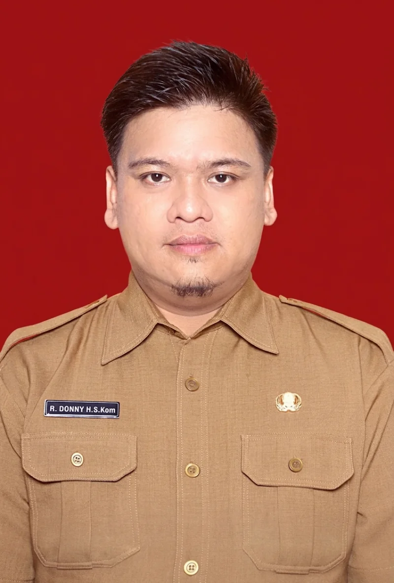 Rachmat Donny Hidayat, S.Kom.Gr